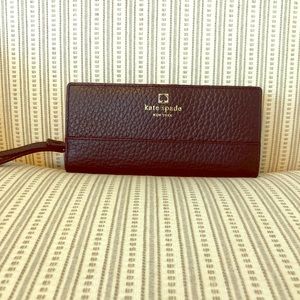 Kate Spade Wallet with Wristlet